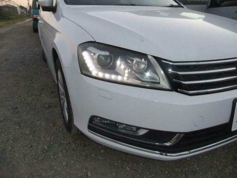 PASSAT VARIANT