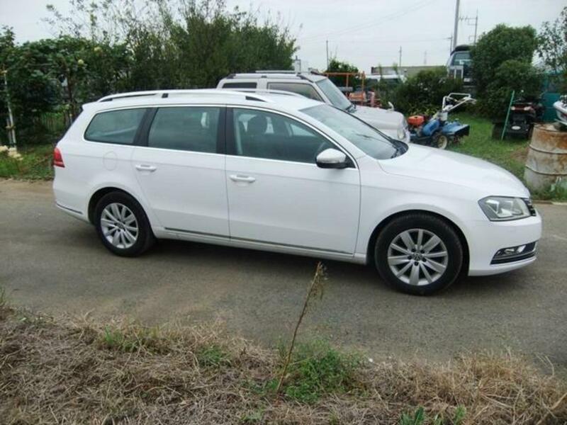 PASSAT VARIANT