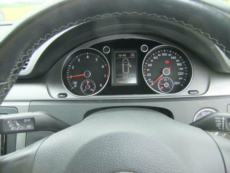 PASSAT VARIANT