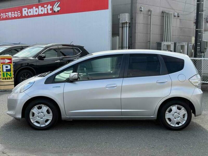 FIT HYBRID