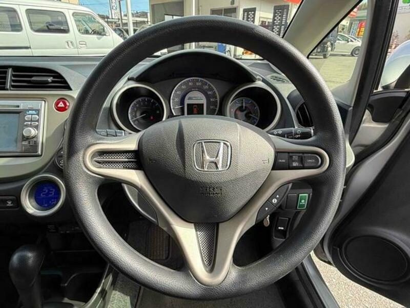 FIT HYBRID