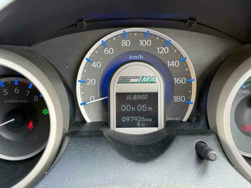 FIT HYBRID