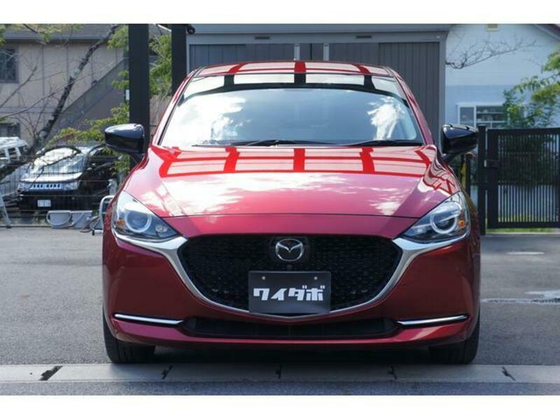 MAZDA2