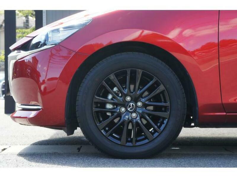 MAZDA2