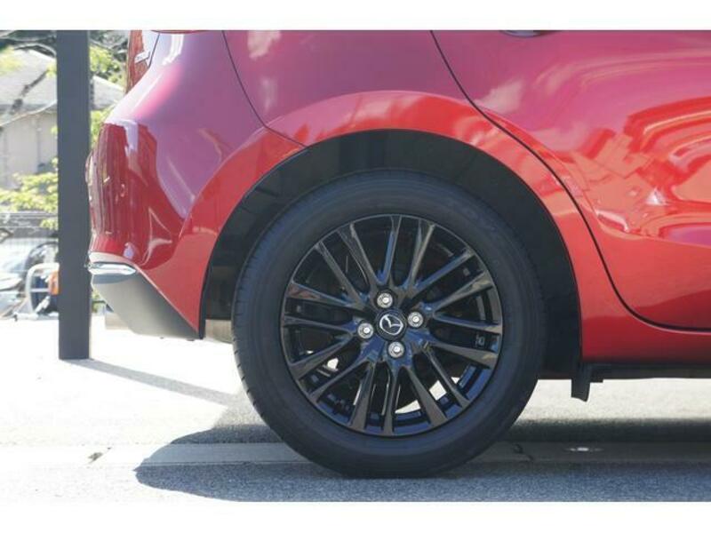 MAZDA2