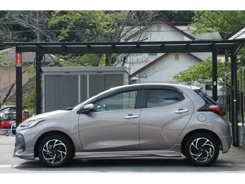 YARIS