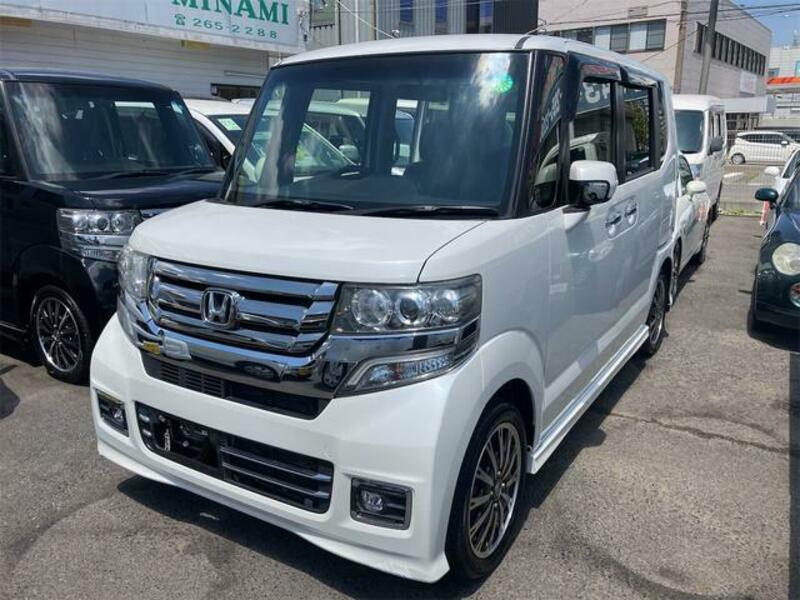 HONDA N BOX CUSTOM