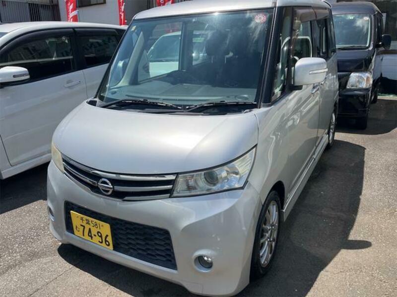 NISSAN ROOX