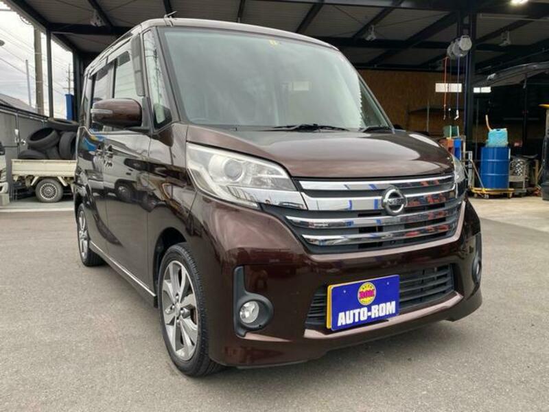NISSAN DAYZ ROOX