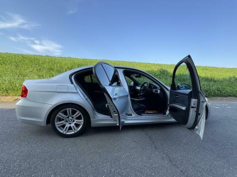 3 SERIES