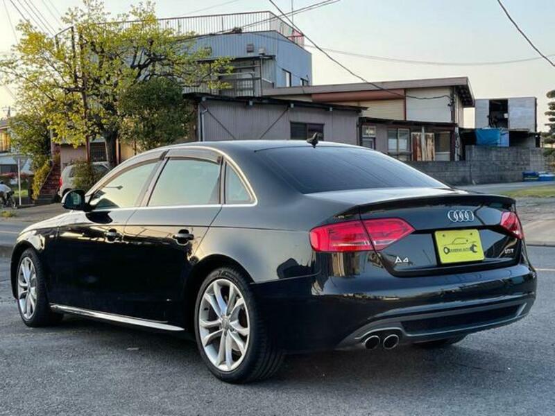 A4