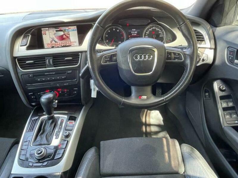 A4