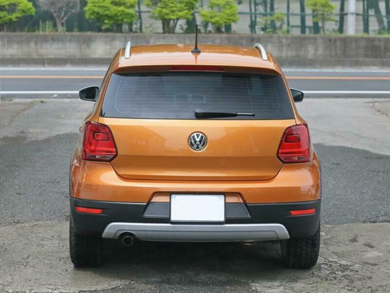 POLO