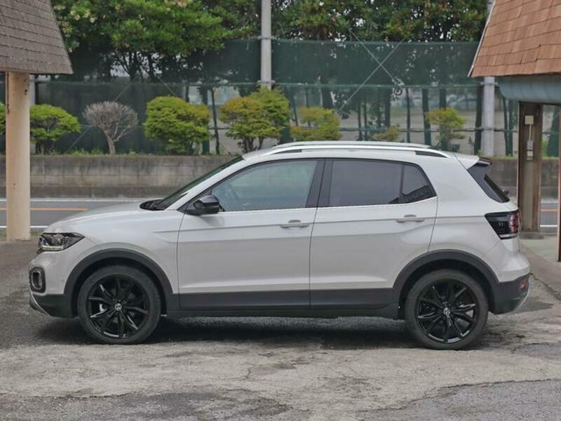 T CROSS