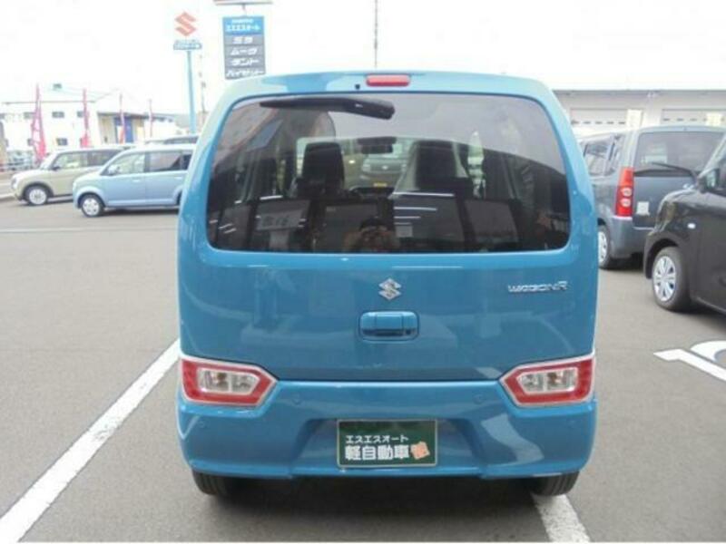 WAGON R