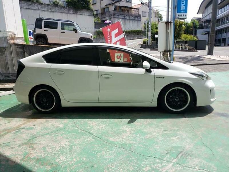 PRIUS