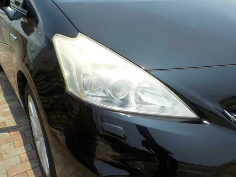 PRIUS ALPHA