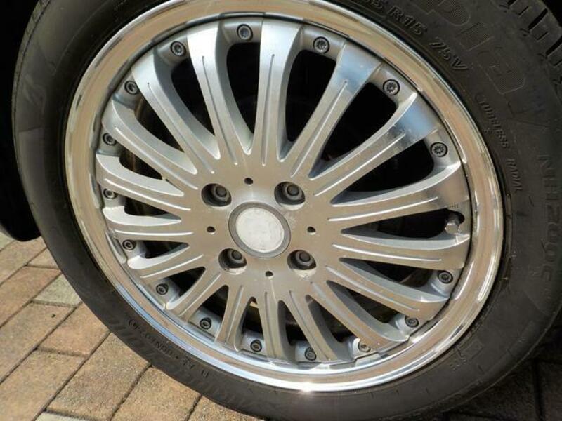 WAGON R
