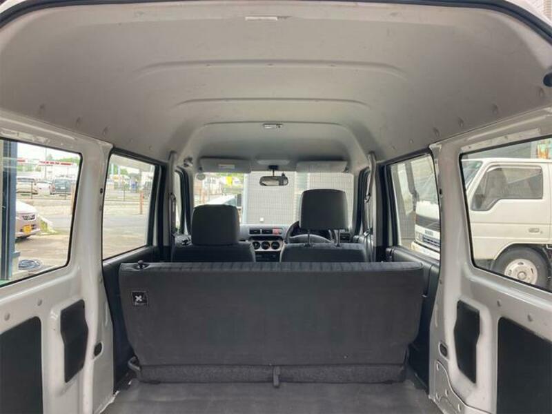 ACTY VAN