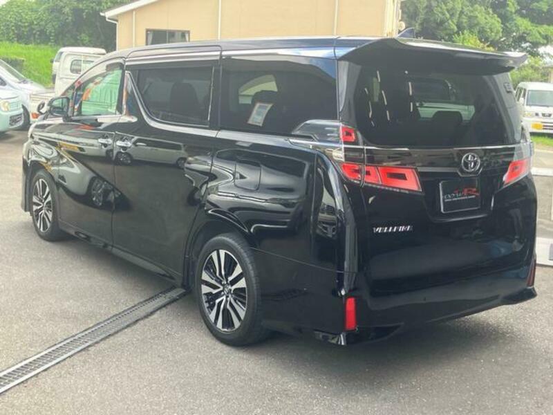 VELLFIRE