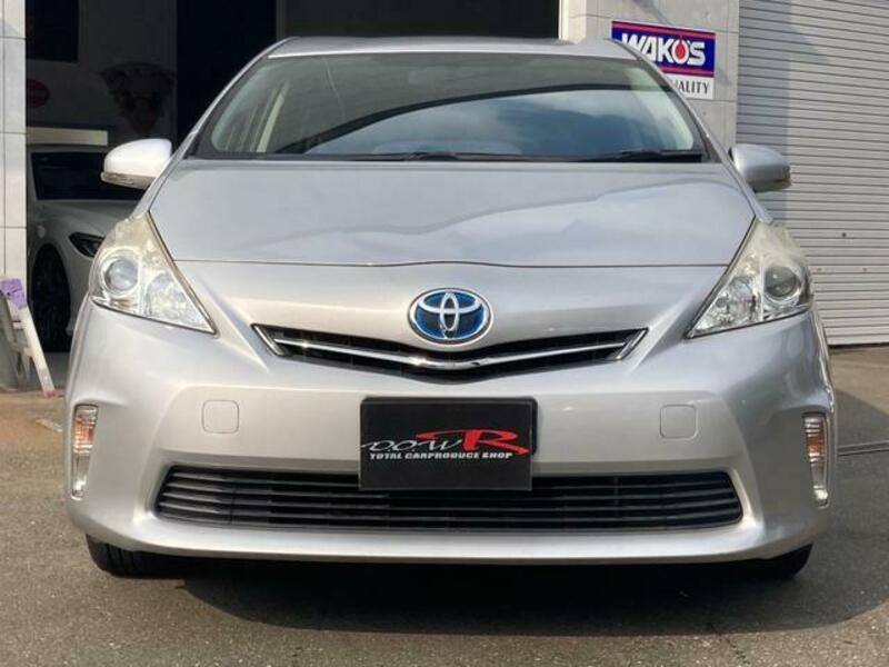 PRIUS ALPHA