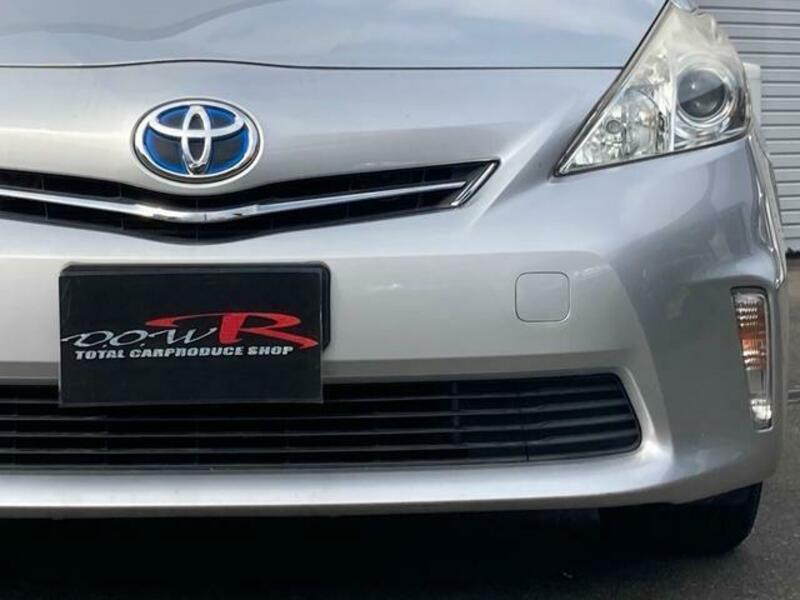 PRIUS ALPHA