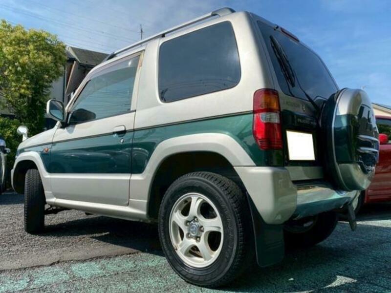 PAJERO MINI