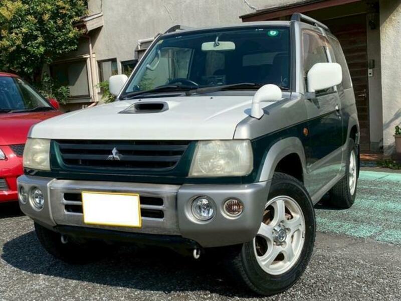 MITSUBISHI PAJERO MINI