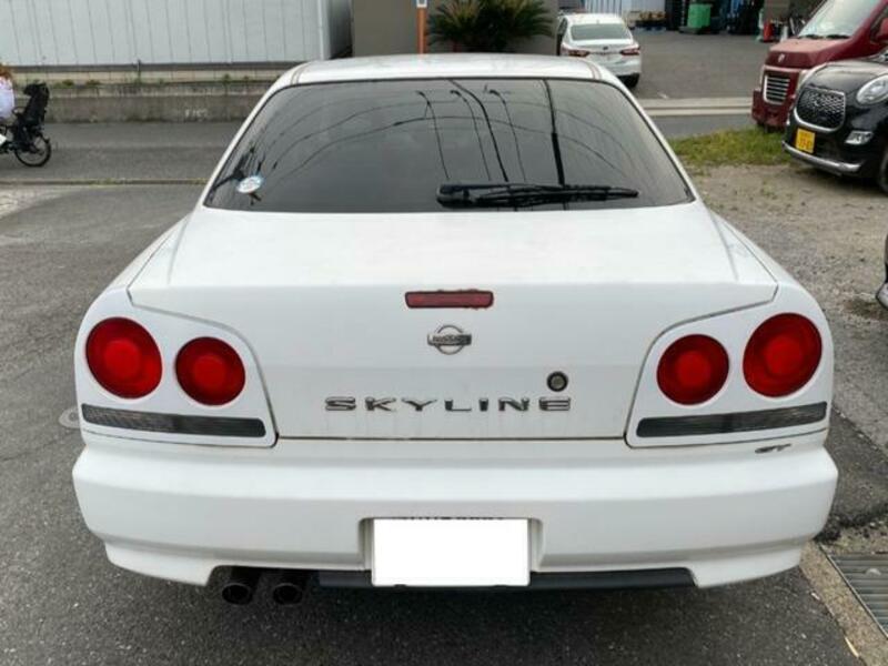SKYLINE