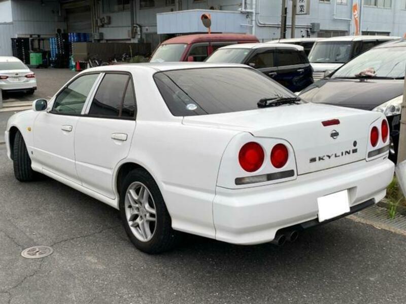 SKYLINE