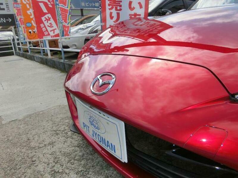 ROADSTER