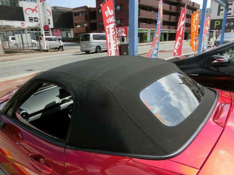ROADSTER
