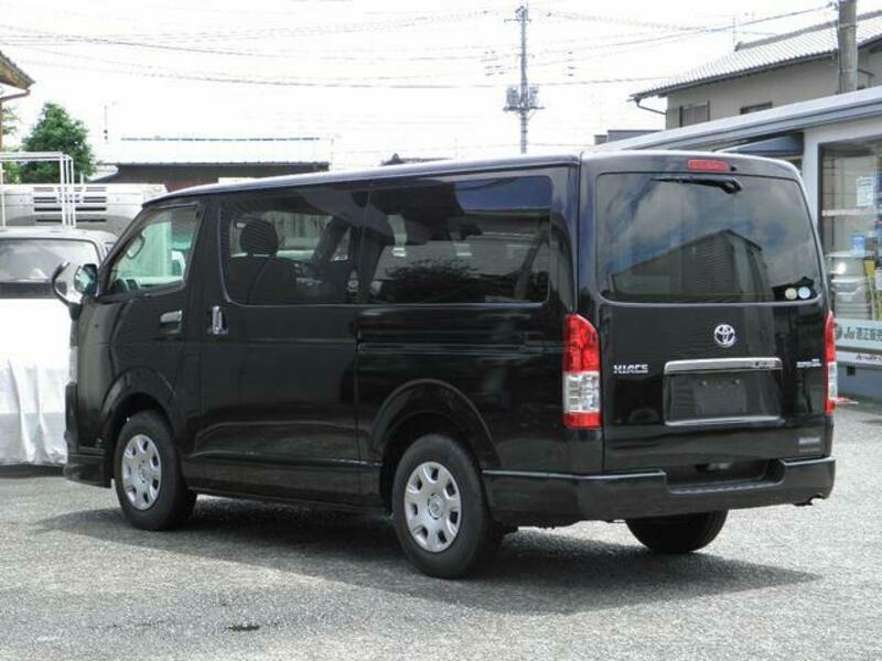 HIACE VAN