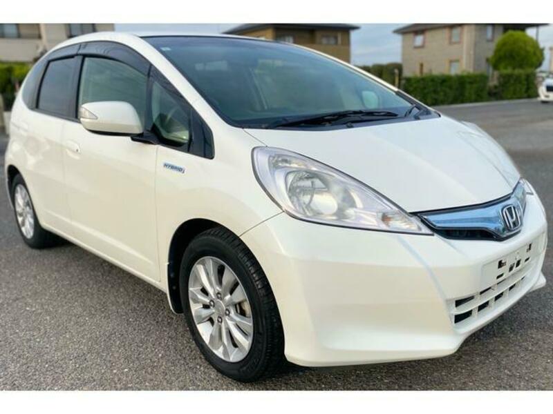 FIT HYBRID