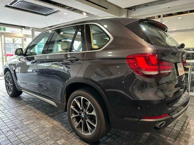 X5