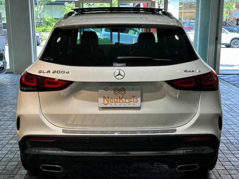GLA CLASS