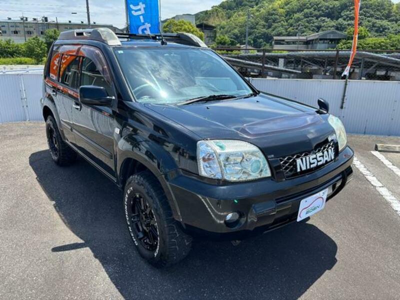 X-TRAIL