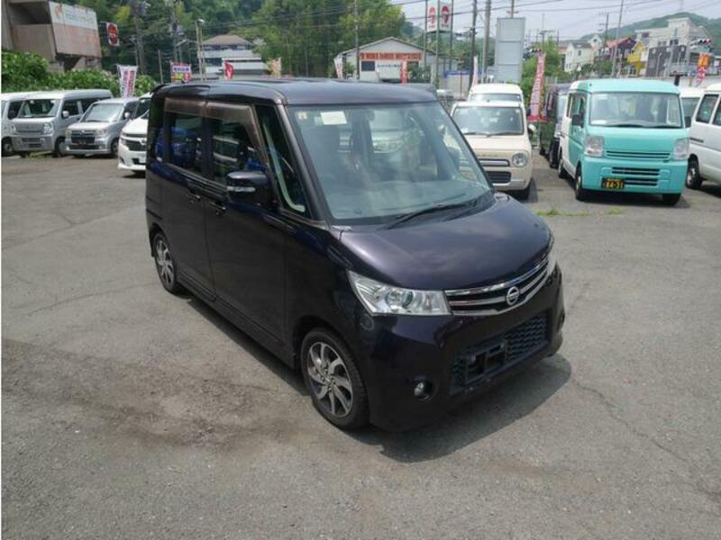 NISSAN ROOX