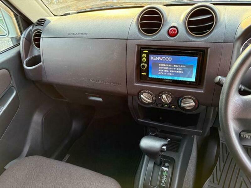 PAJERO MINI