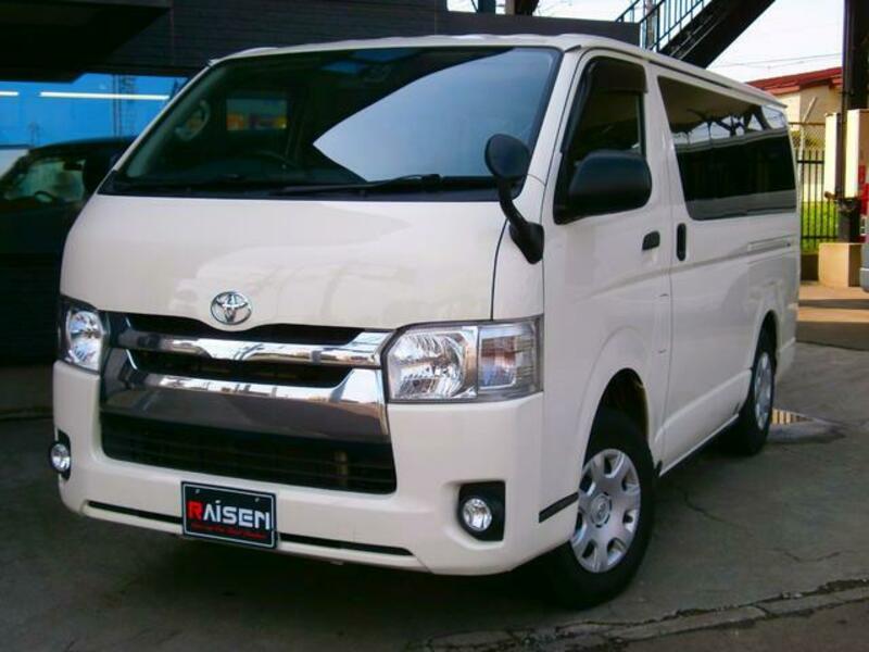 HIACE VAN