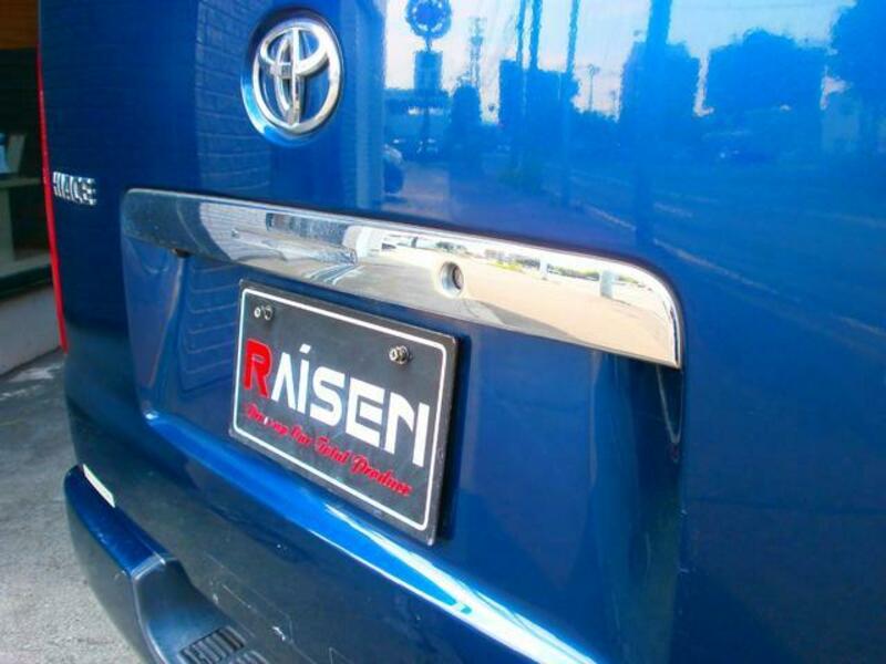 HIACE VAN