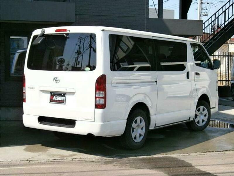 HIACE VAN