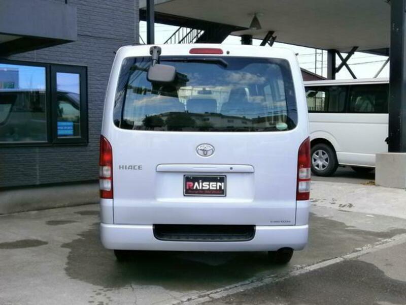 HIACE VAN