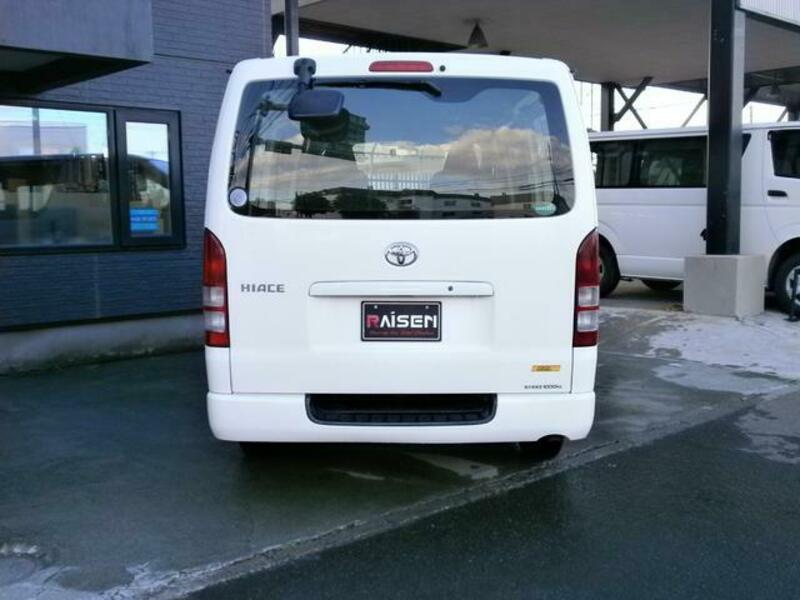 HIACE VAN