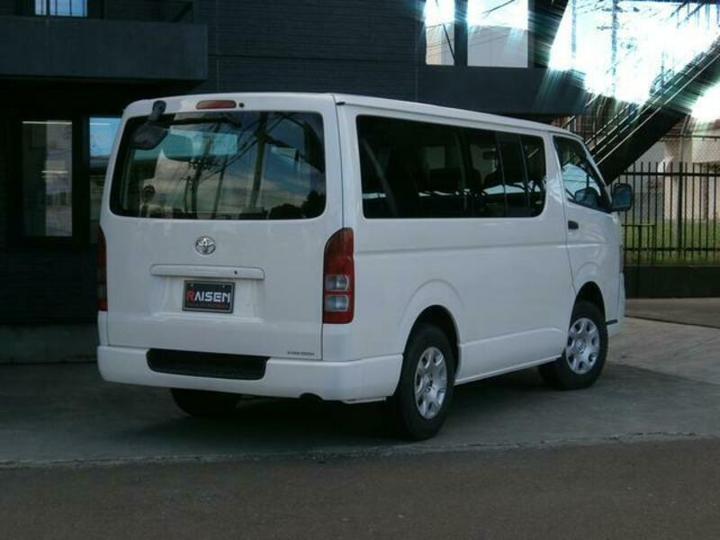 HIACE VAN
