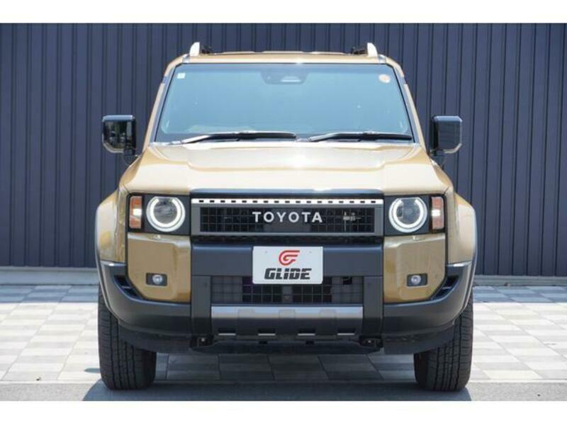 LAND CRUISER 250