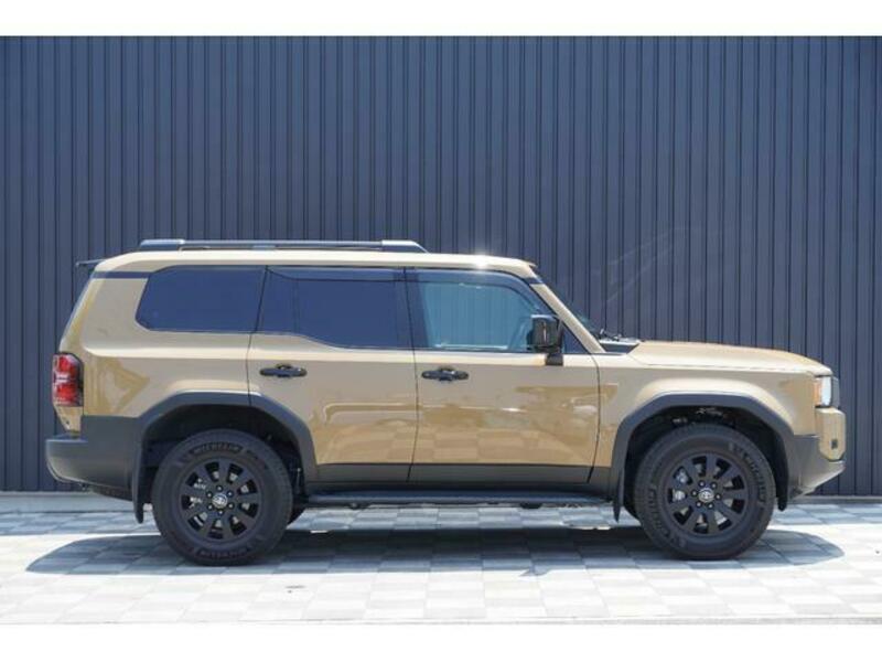 LAND CRUISER 250