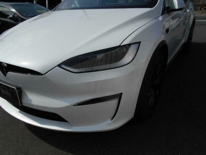 MODEL X