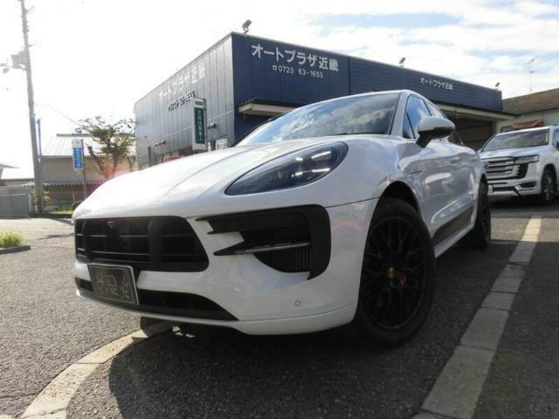 MACAN