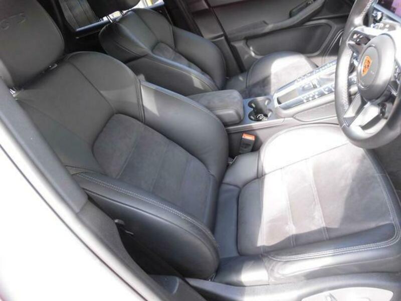 MACAN